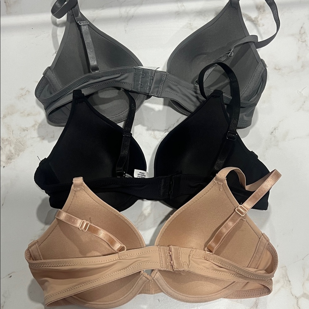 No Boundaries Seamless T-Shirt Bra Trio - Gray, Black & Nude - Picture 2 of 3